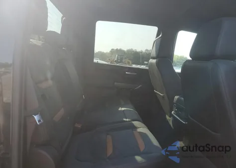 2022 GMC Sierra K2500 At4 из США, поврежденный, VIN 1GT49PEY3NF129577